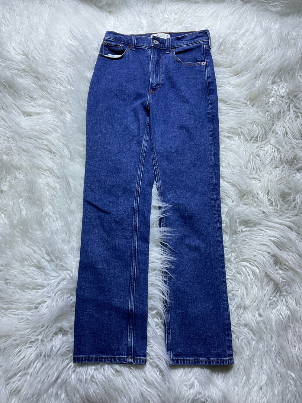 Abercrombie The Ankle Straight Ultra High Rise Jeans